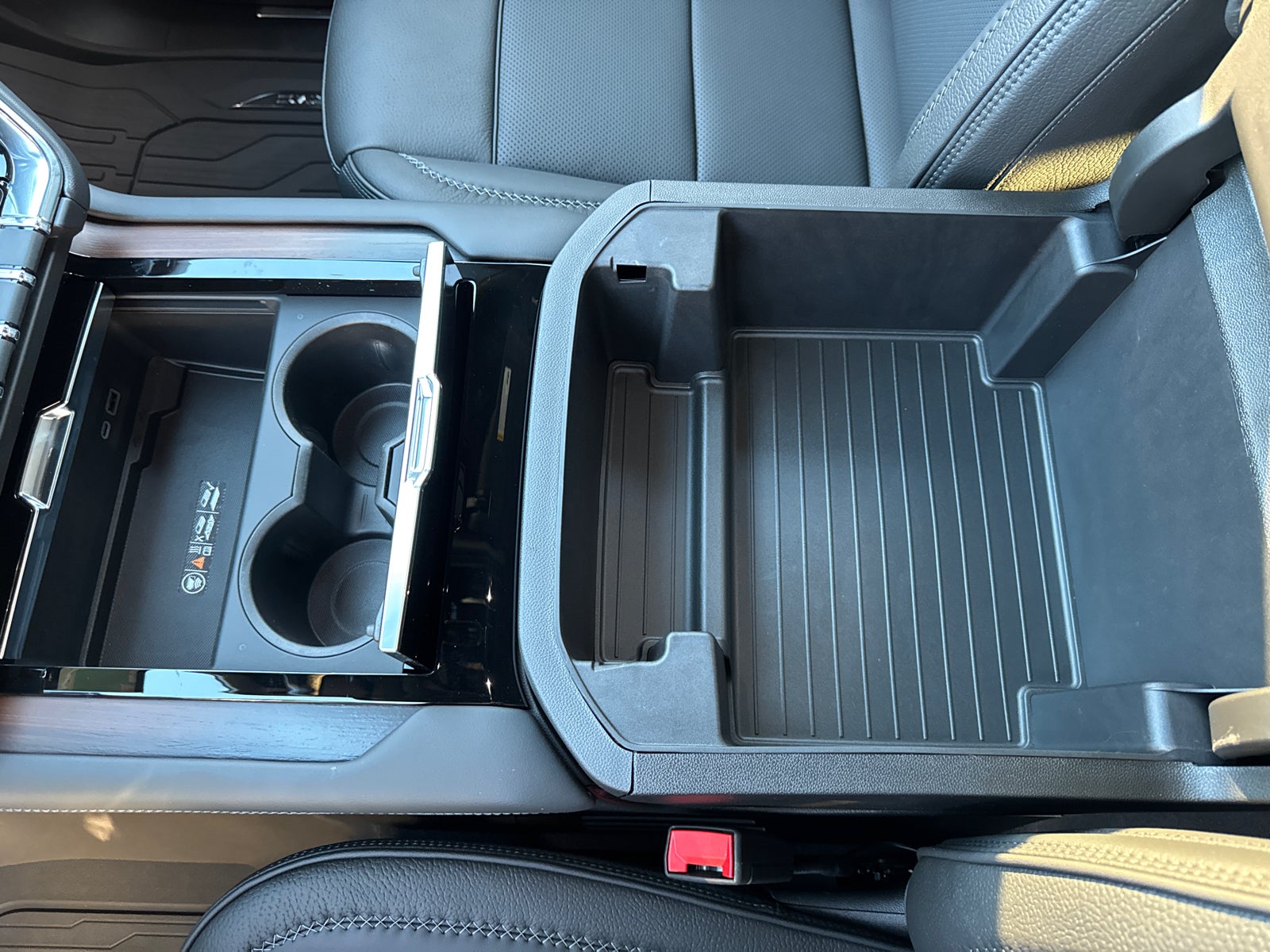 2027 GMC Yukon XL Denali