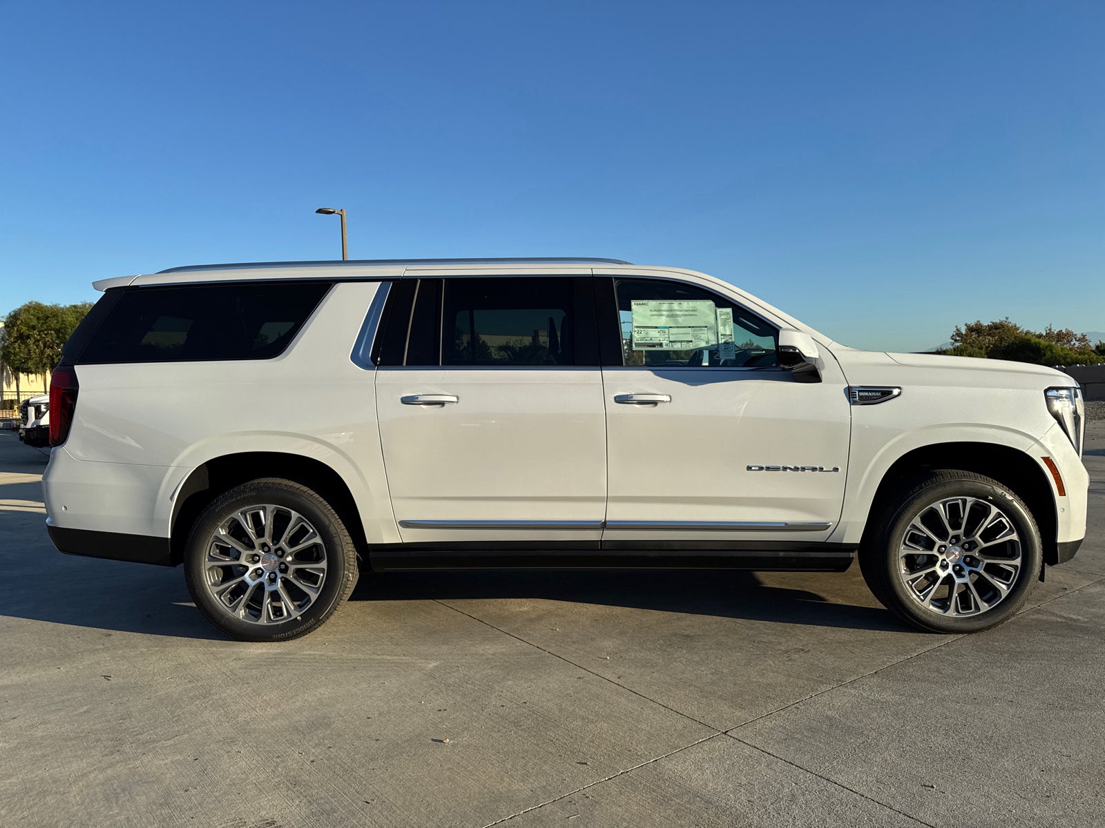 2027 GMC Yukon XL Denali