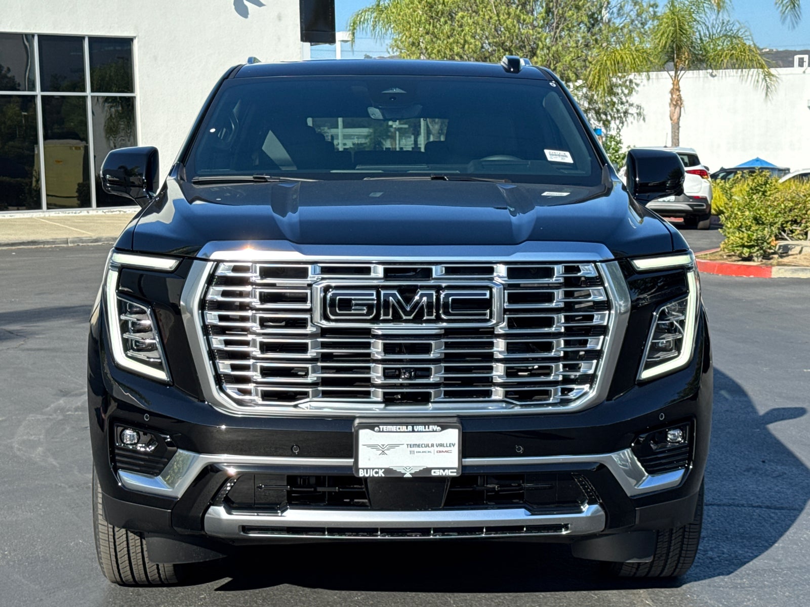 2026 GMC Yukon XL Denali - Photo 5