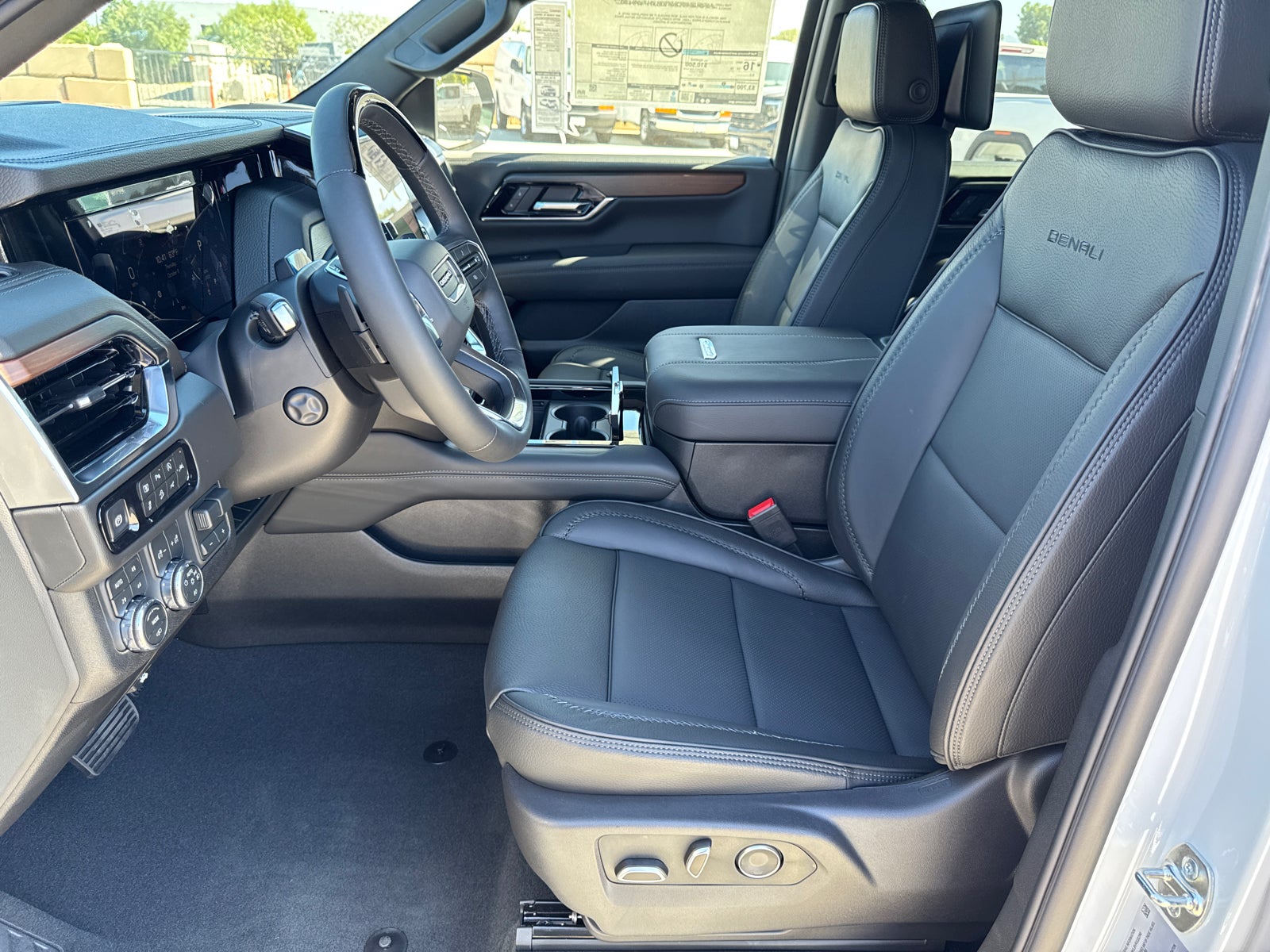 2027 GMC Yukon XL Denali
