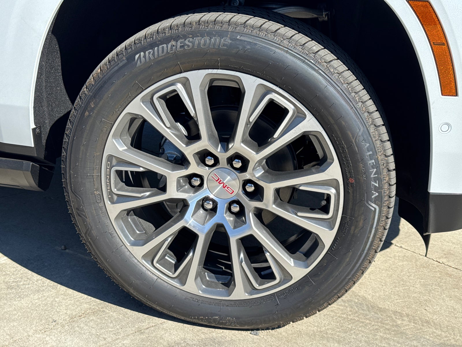 2027 GMC Yukon XL Denali