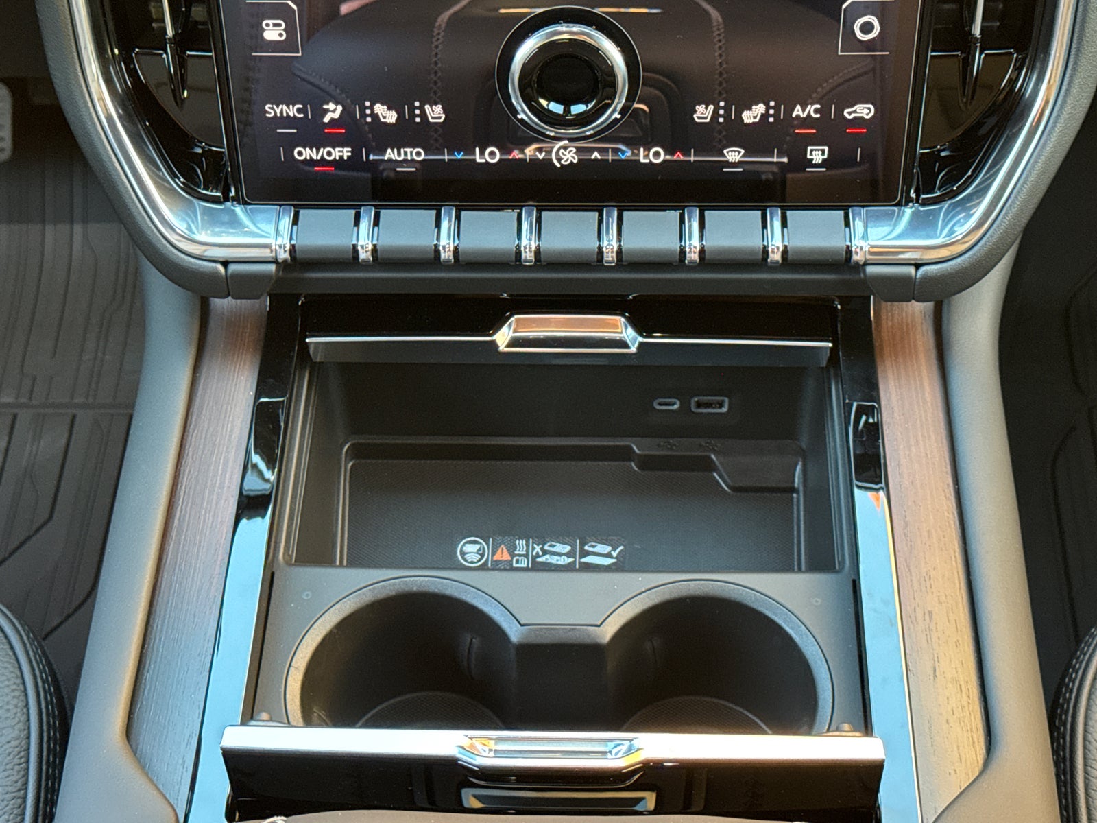 2027 GMC Yukon XL Denali