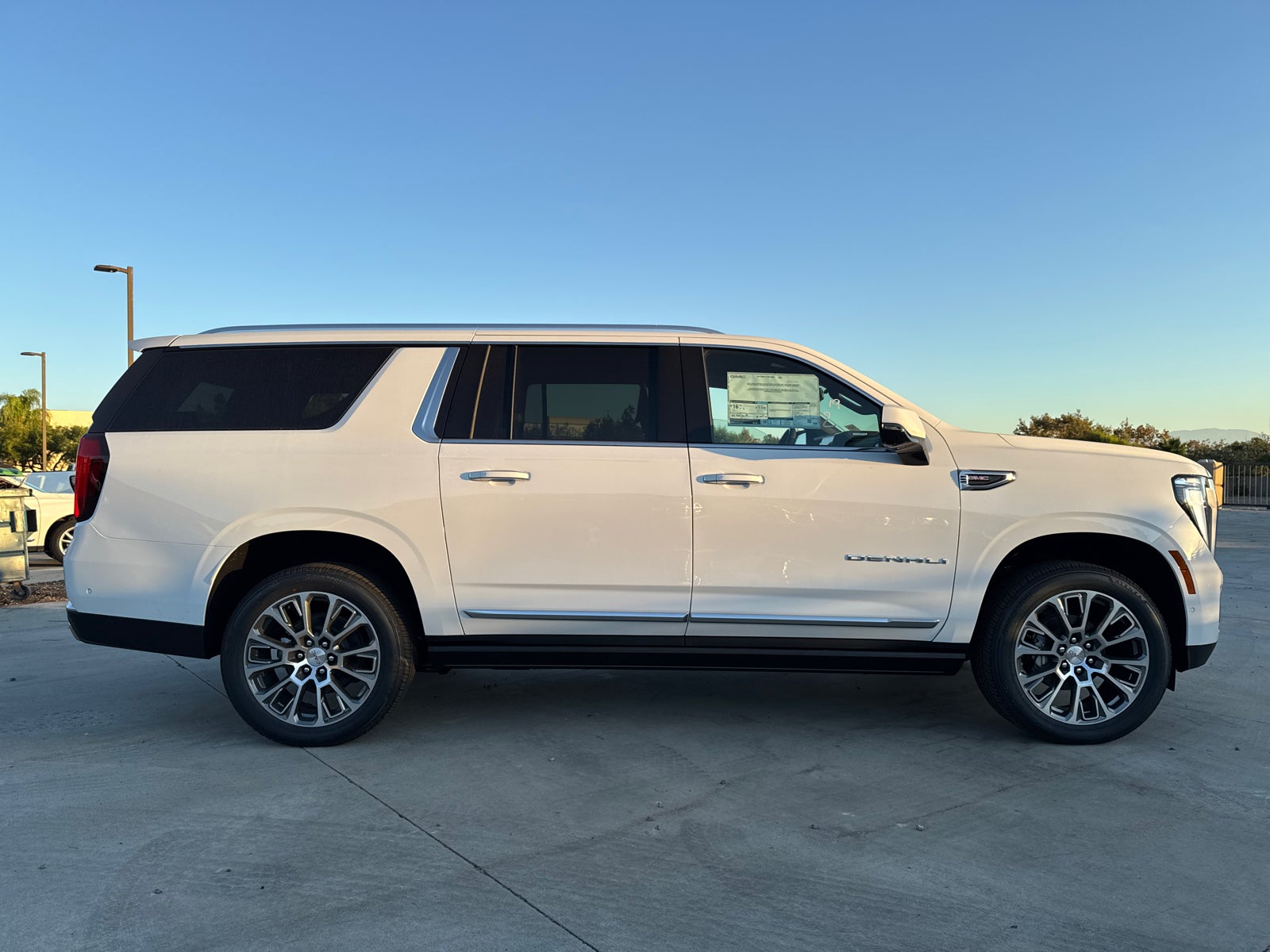 2027 GMC Yukon XL Denali
