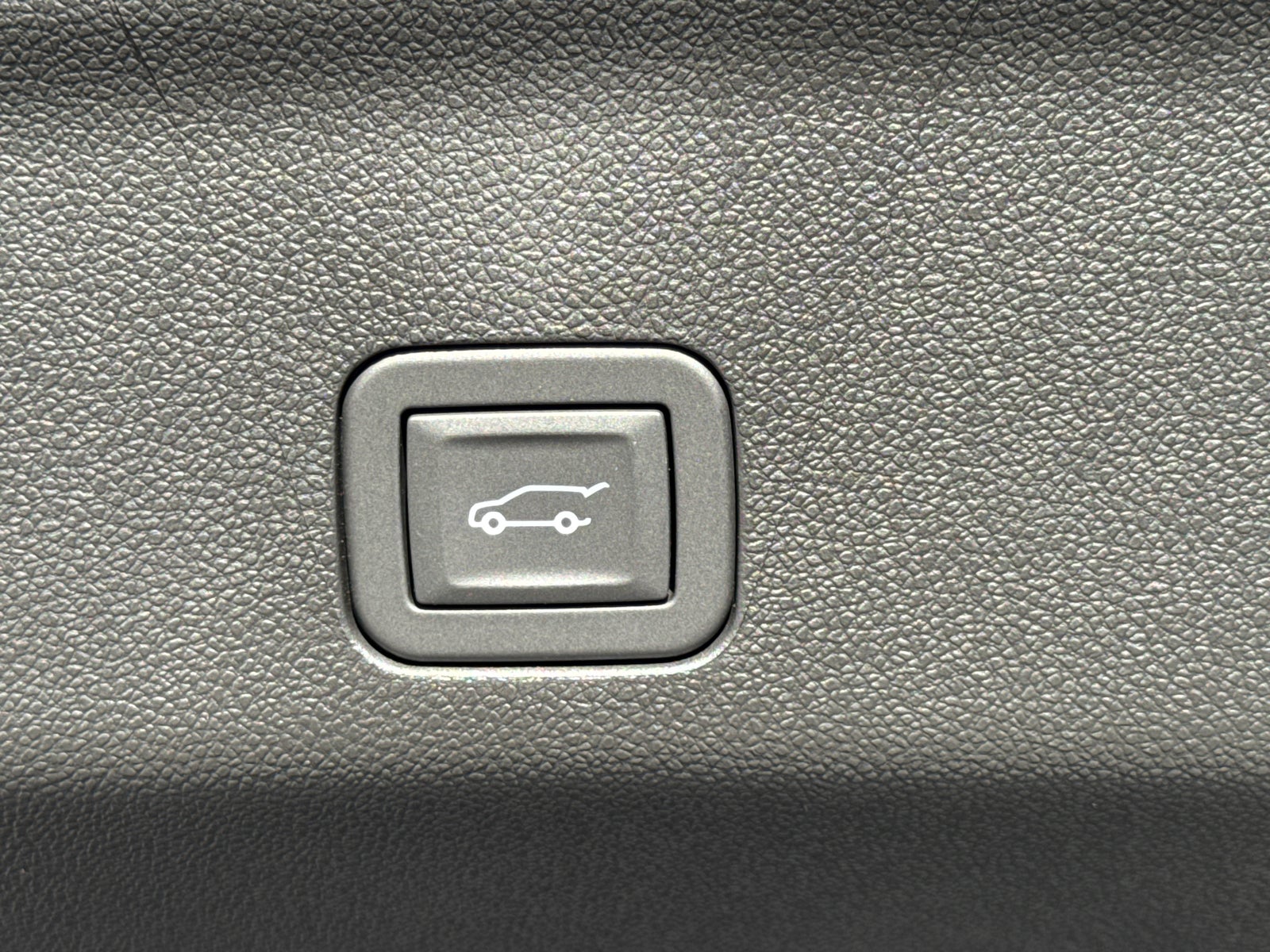 2027 GMC Yukon XL Denali