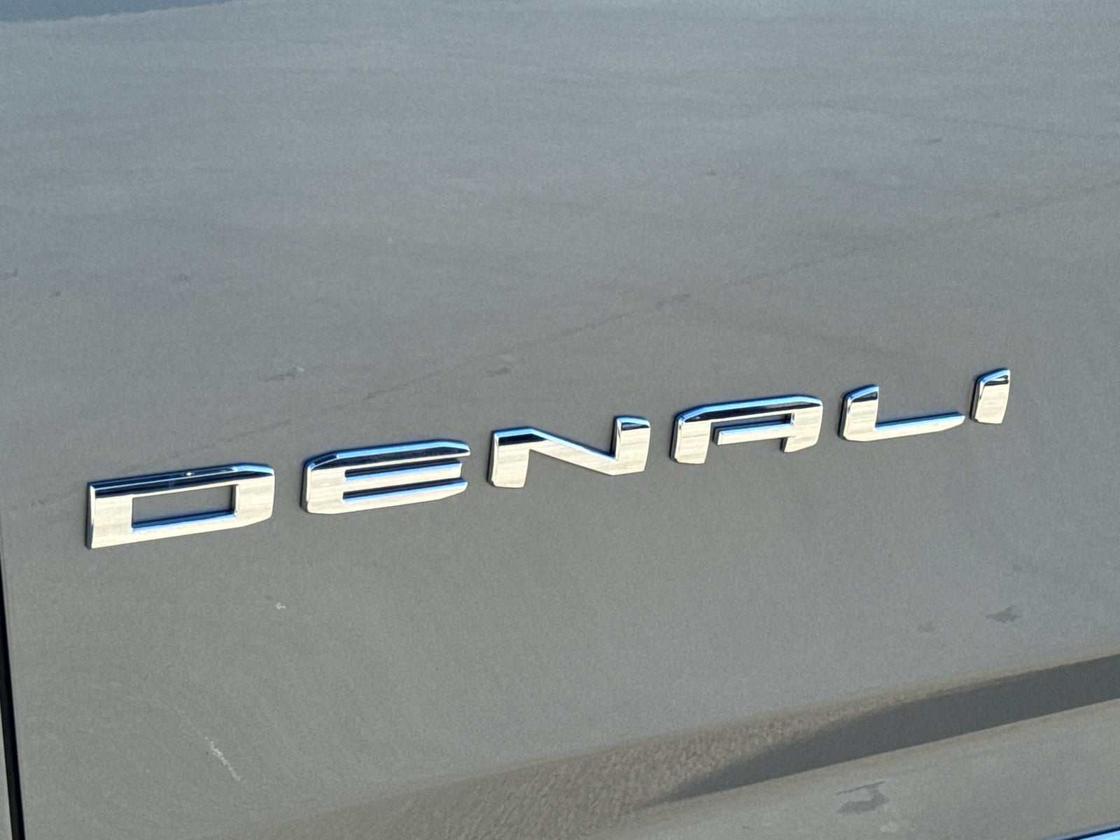 2027 GMC Yukon XL Denali