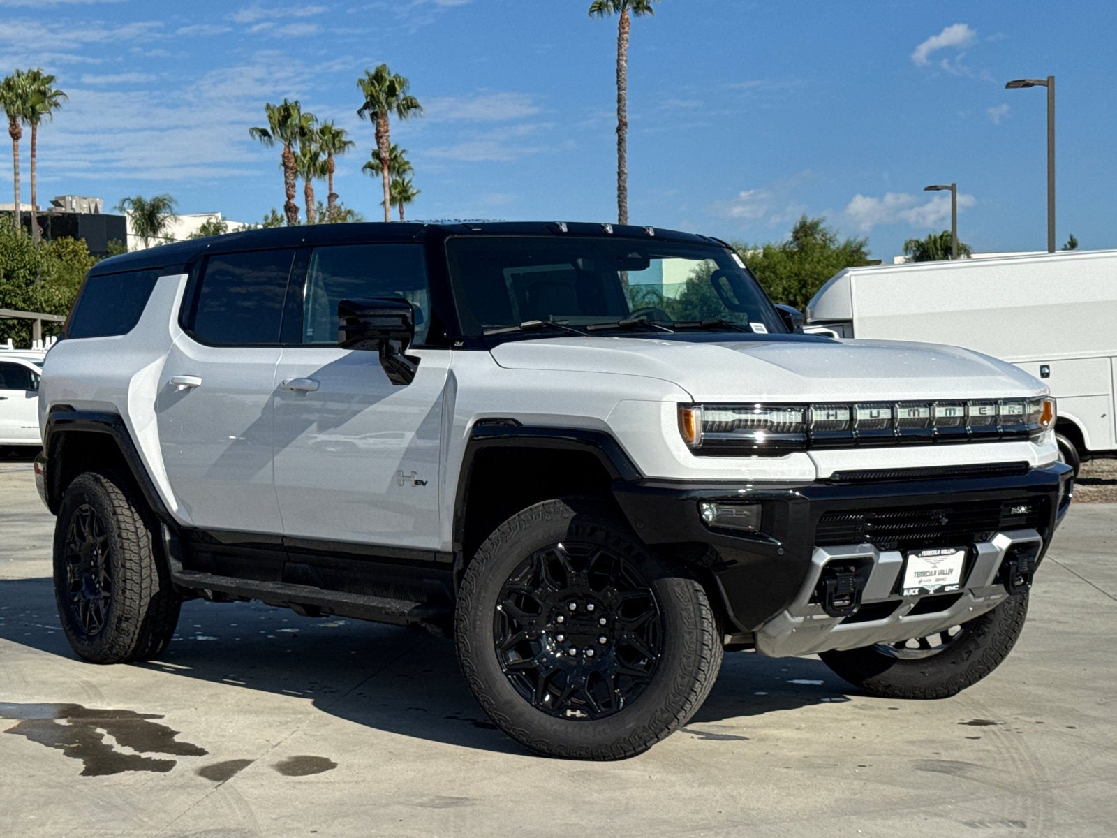 2026 GMC HUMMER EV SUV 2X