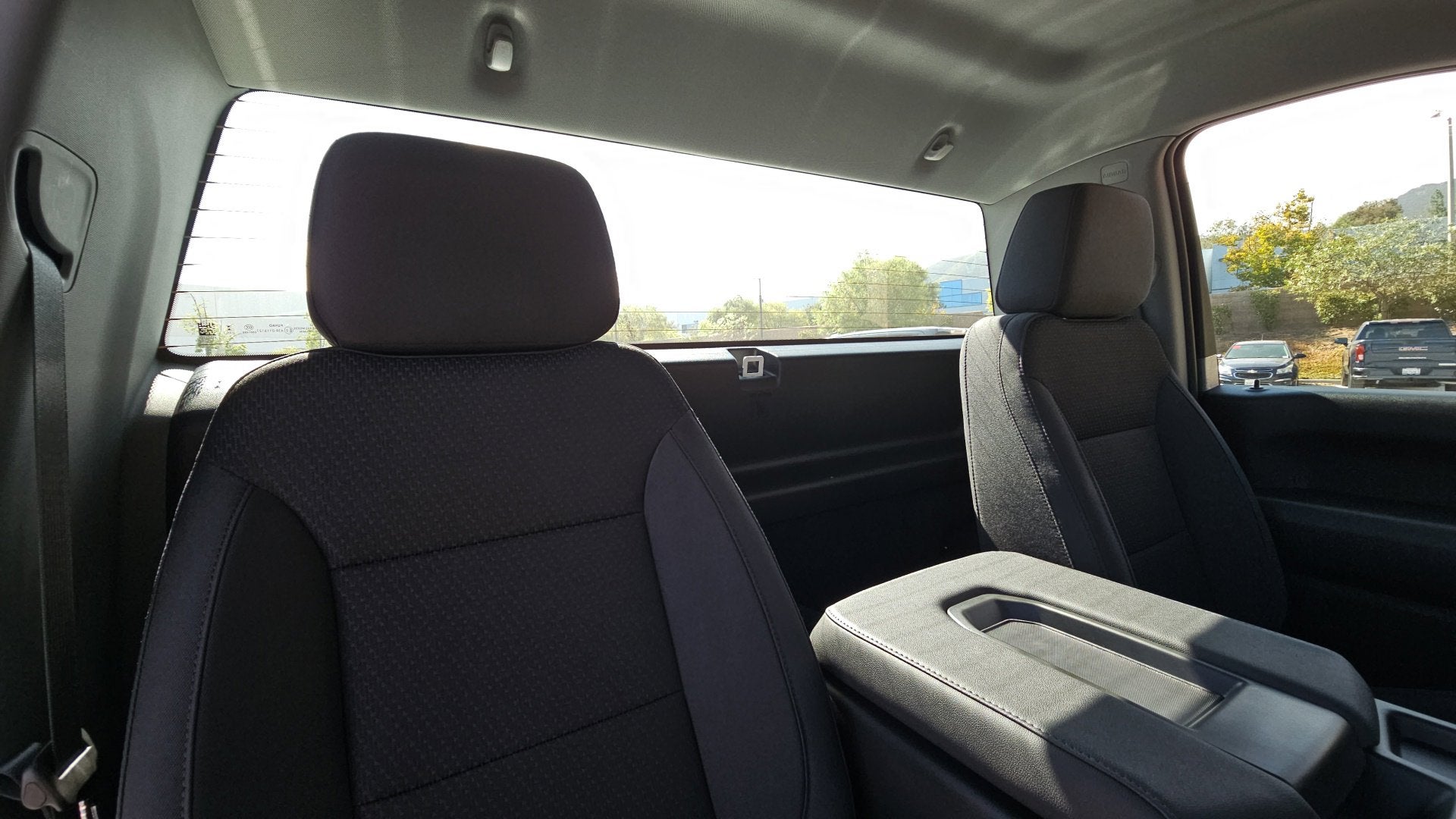 2025 GMC Sierra 2500 HD Pro