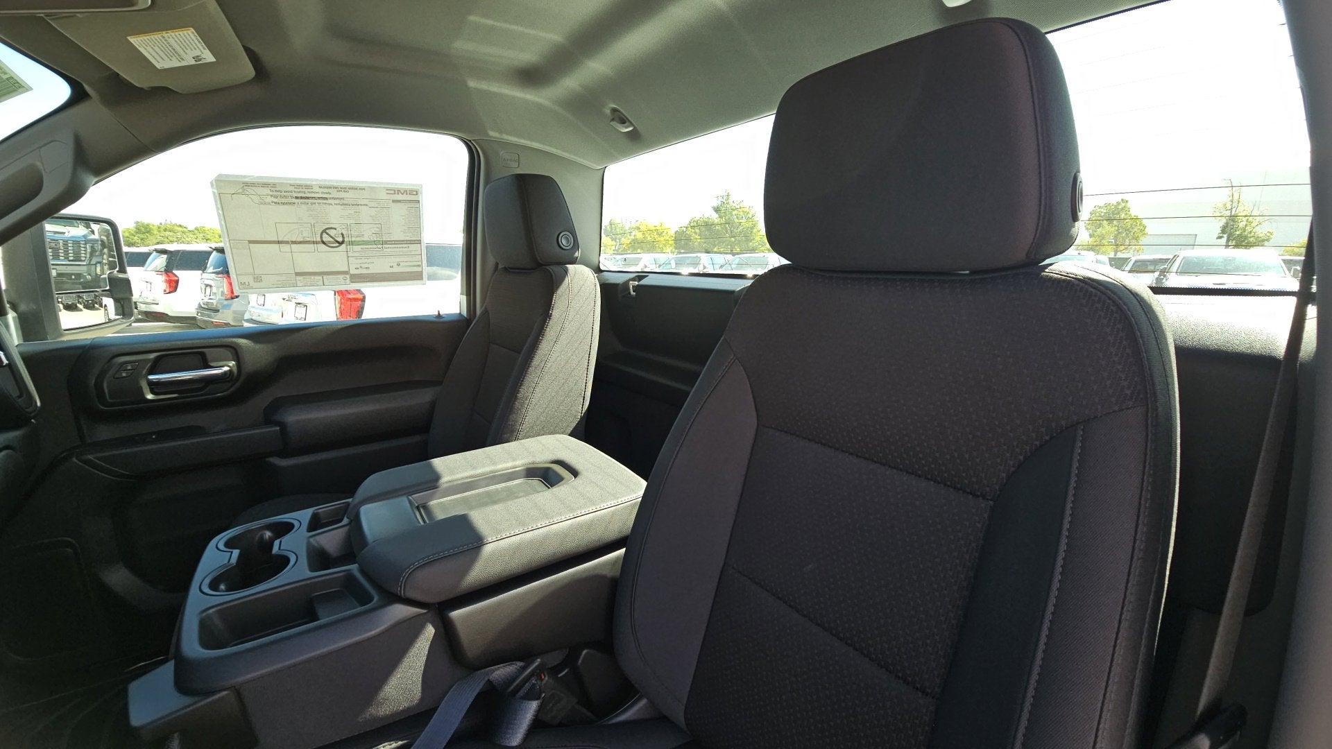 2025 GMC Sierra 2500 HD Pro