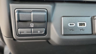 2025 GMC Sierra 2500 HD Pro