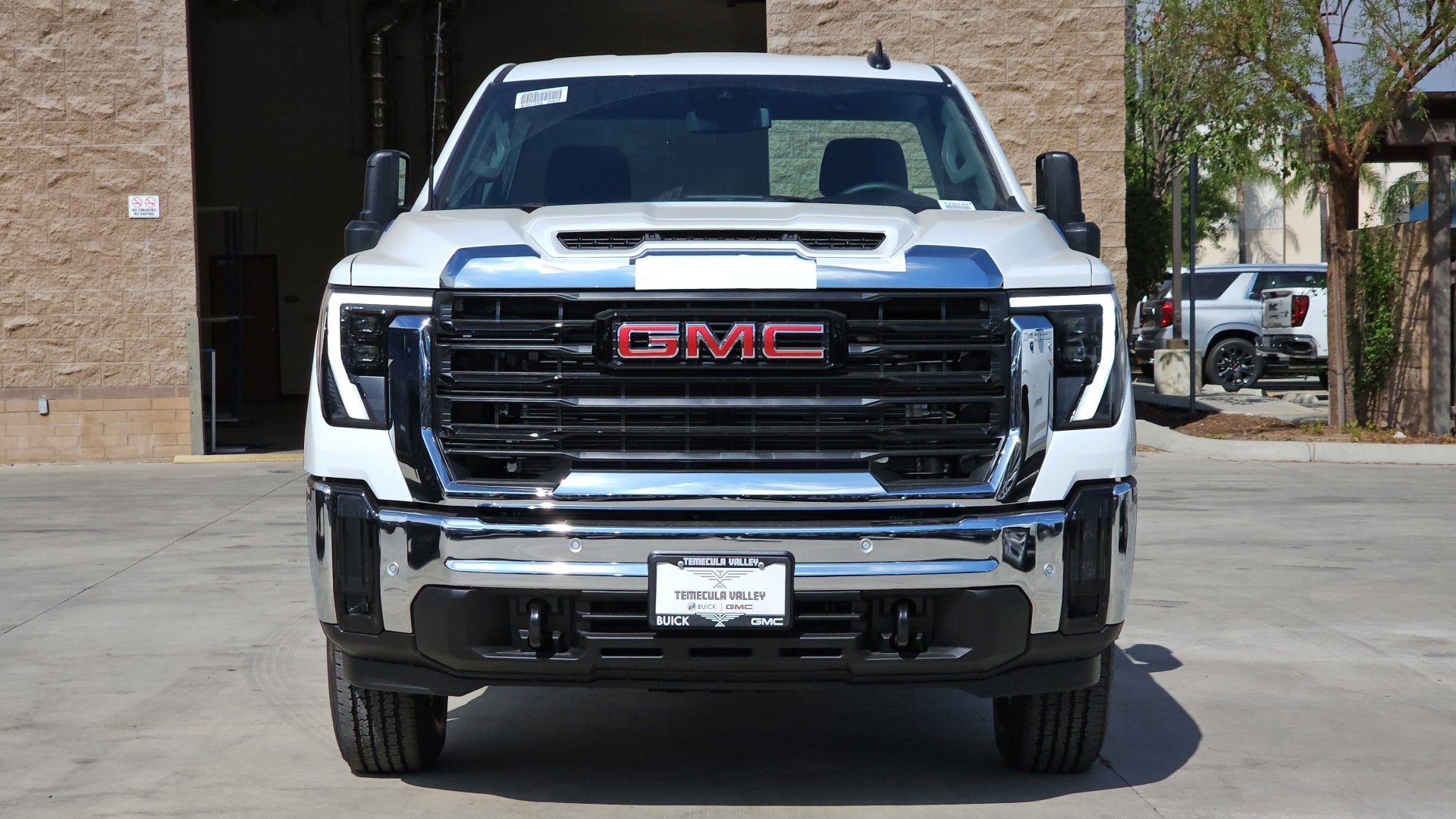 2025 GMC Sierra 2500 HD Pro