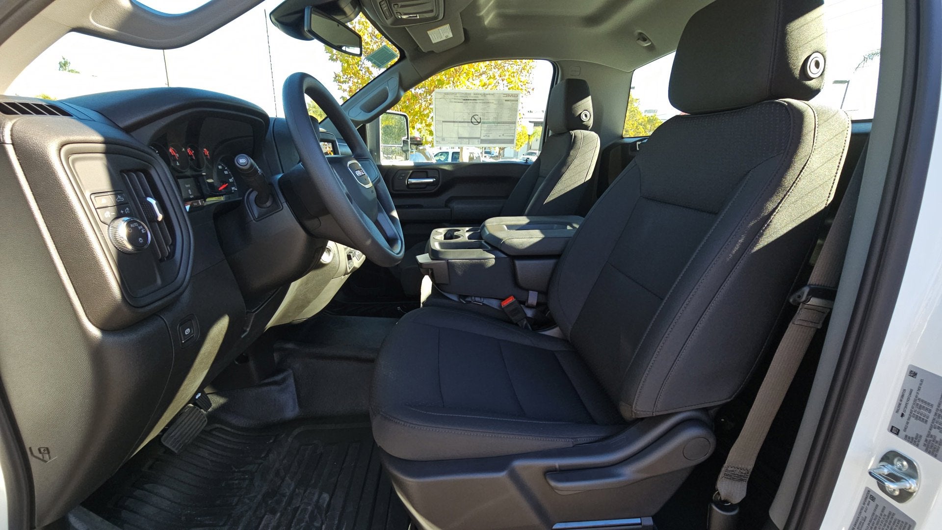 2025 GMC Sierra 3500 HD Pro