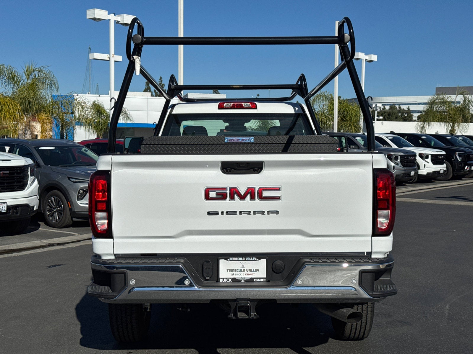 2025 GMC Sierra 2500 HD Pro
