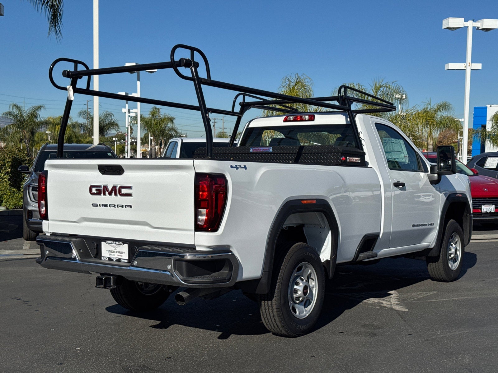 2025 GMC Sierra 2500 HD Pro