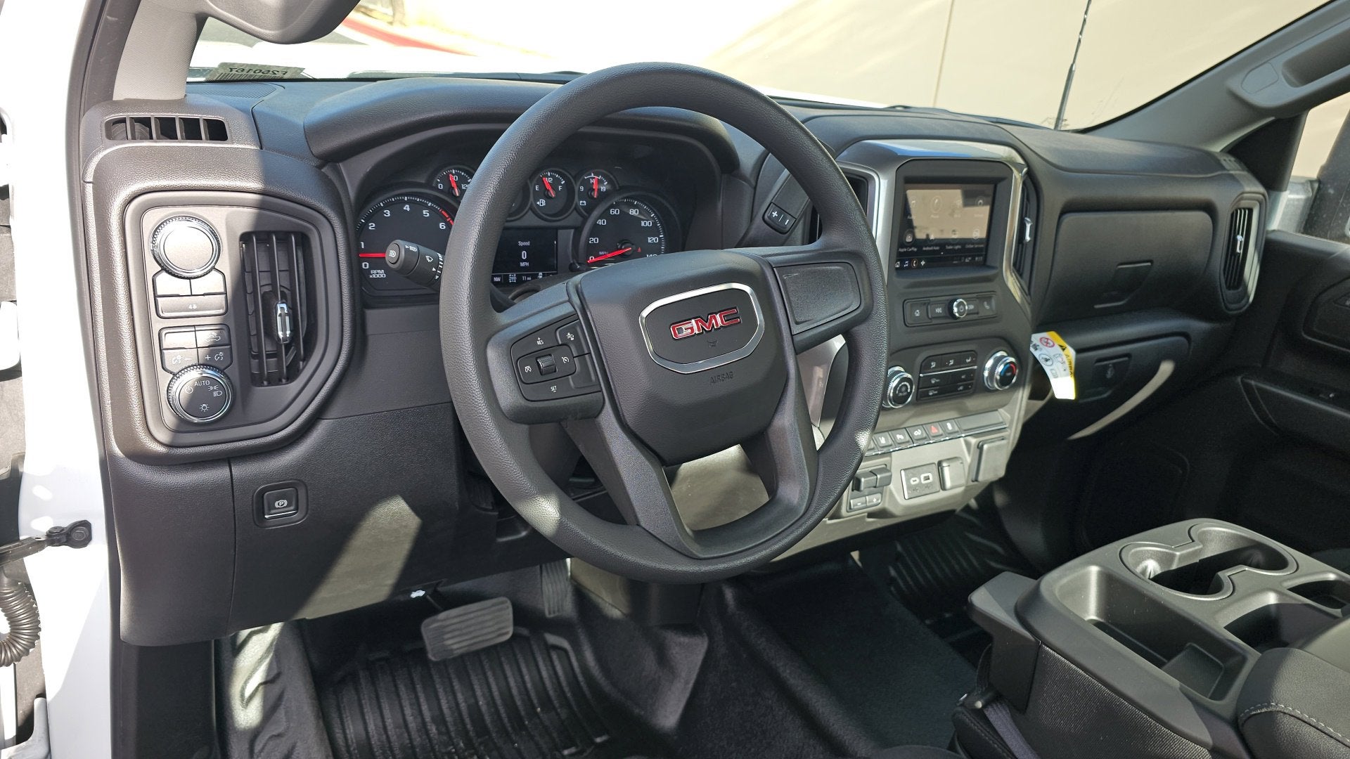 2025 GMC Sierra 2500 HD Pro