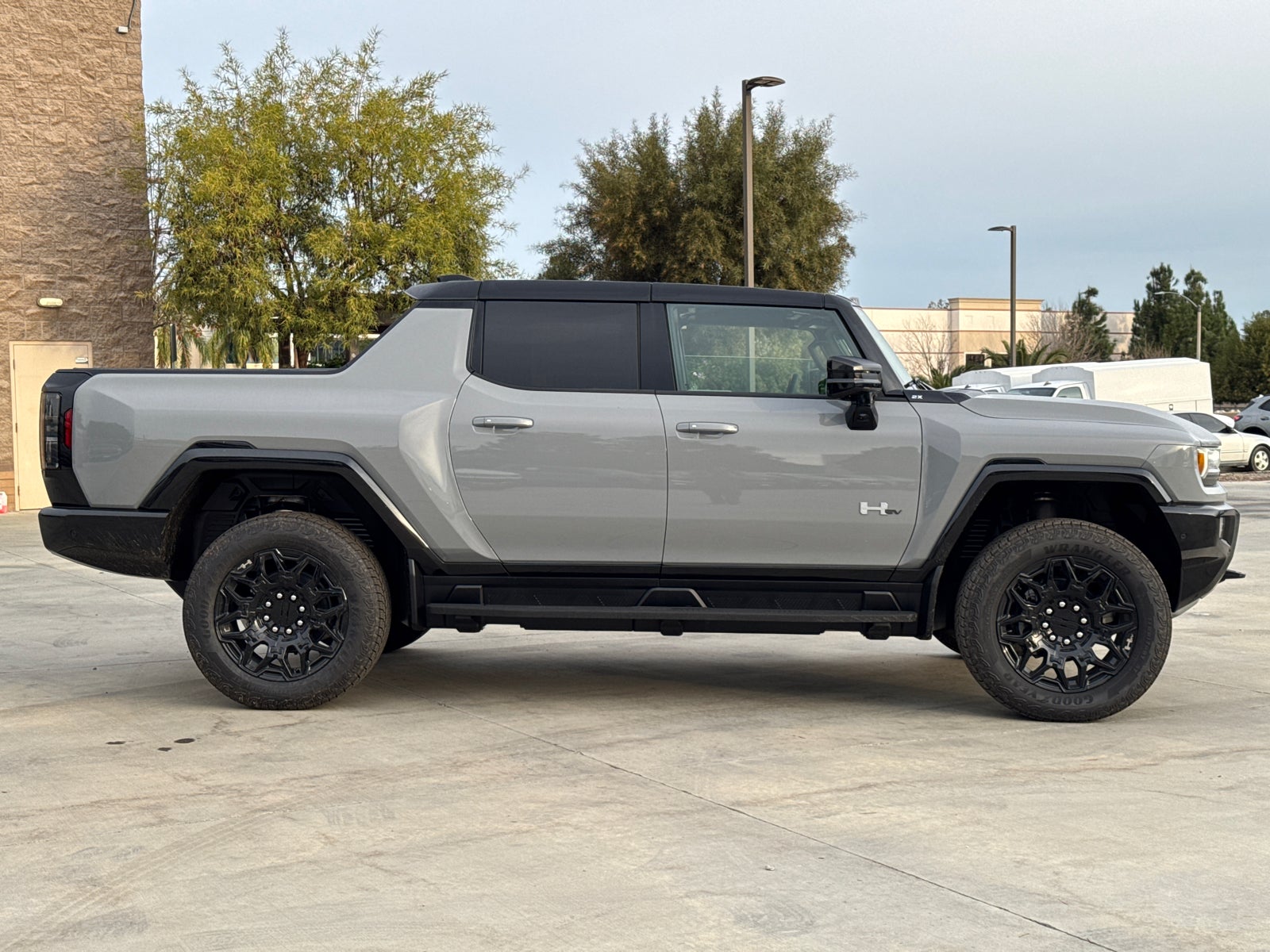 2026 GMC HUMMER EV Pickup 2X