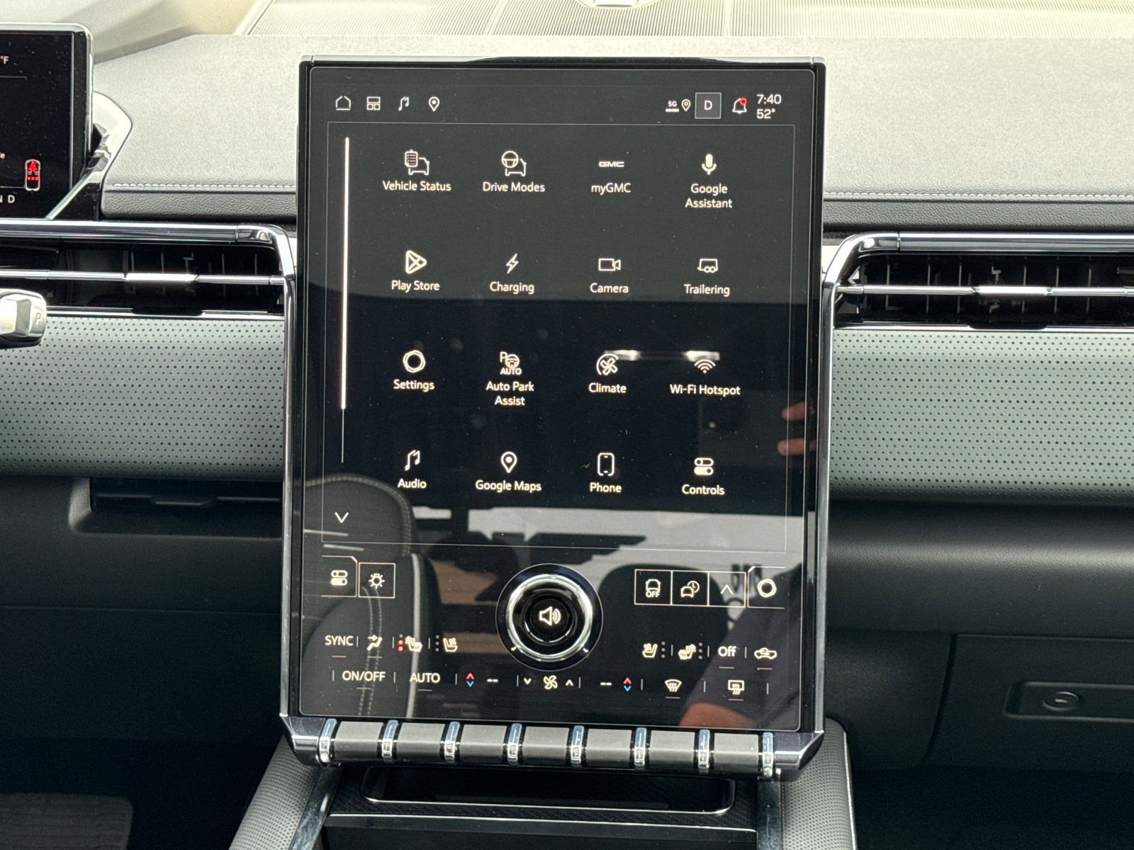 2026 GMC Sierra EV AT4 Max Range