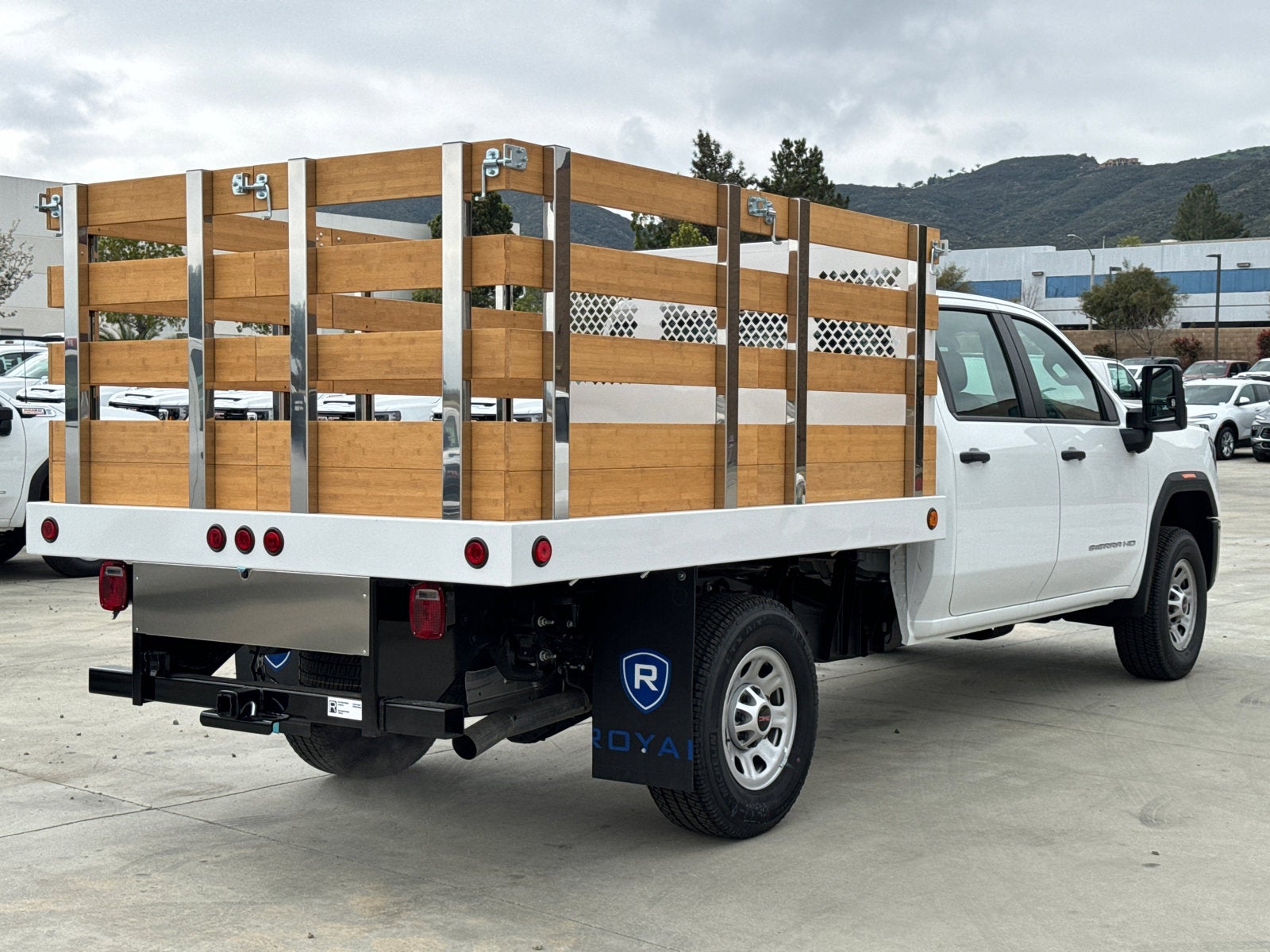 2025 GMC Sierra 3500 HD Pro