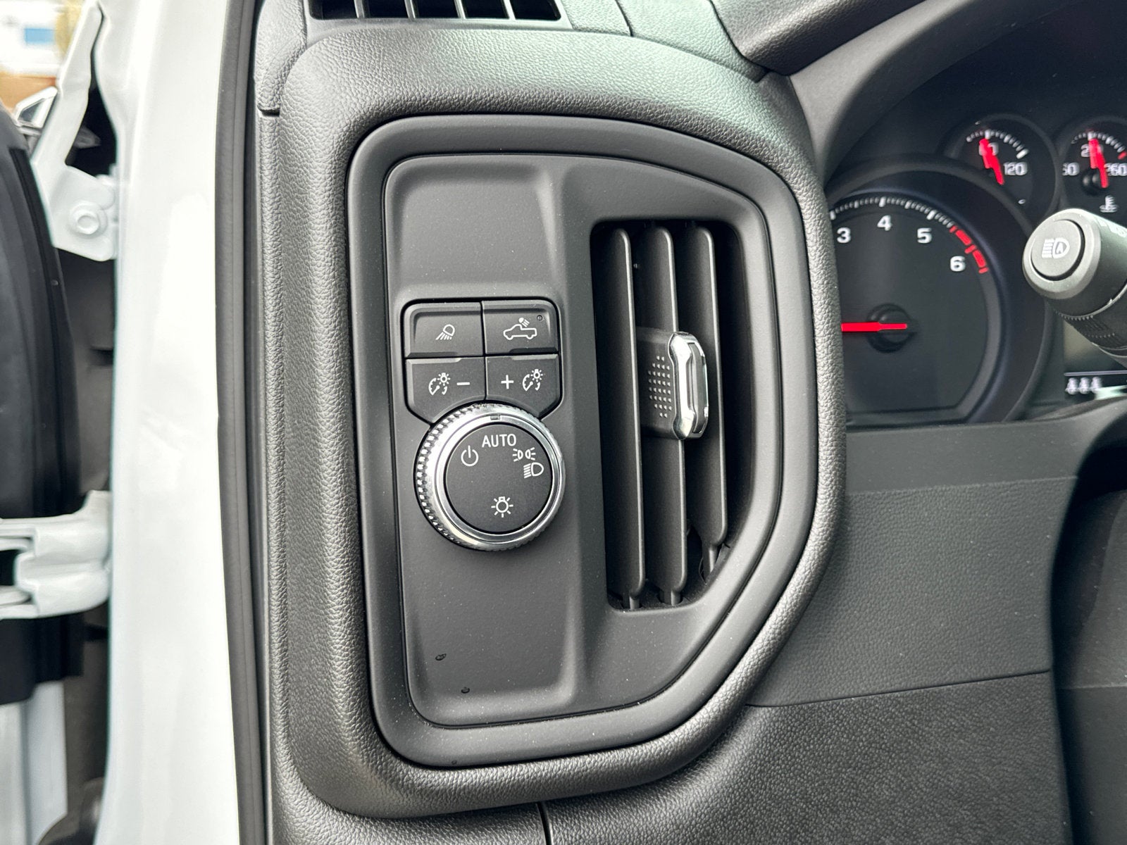 2025 GMC Sierra 3500 HD Pro