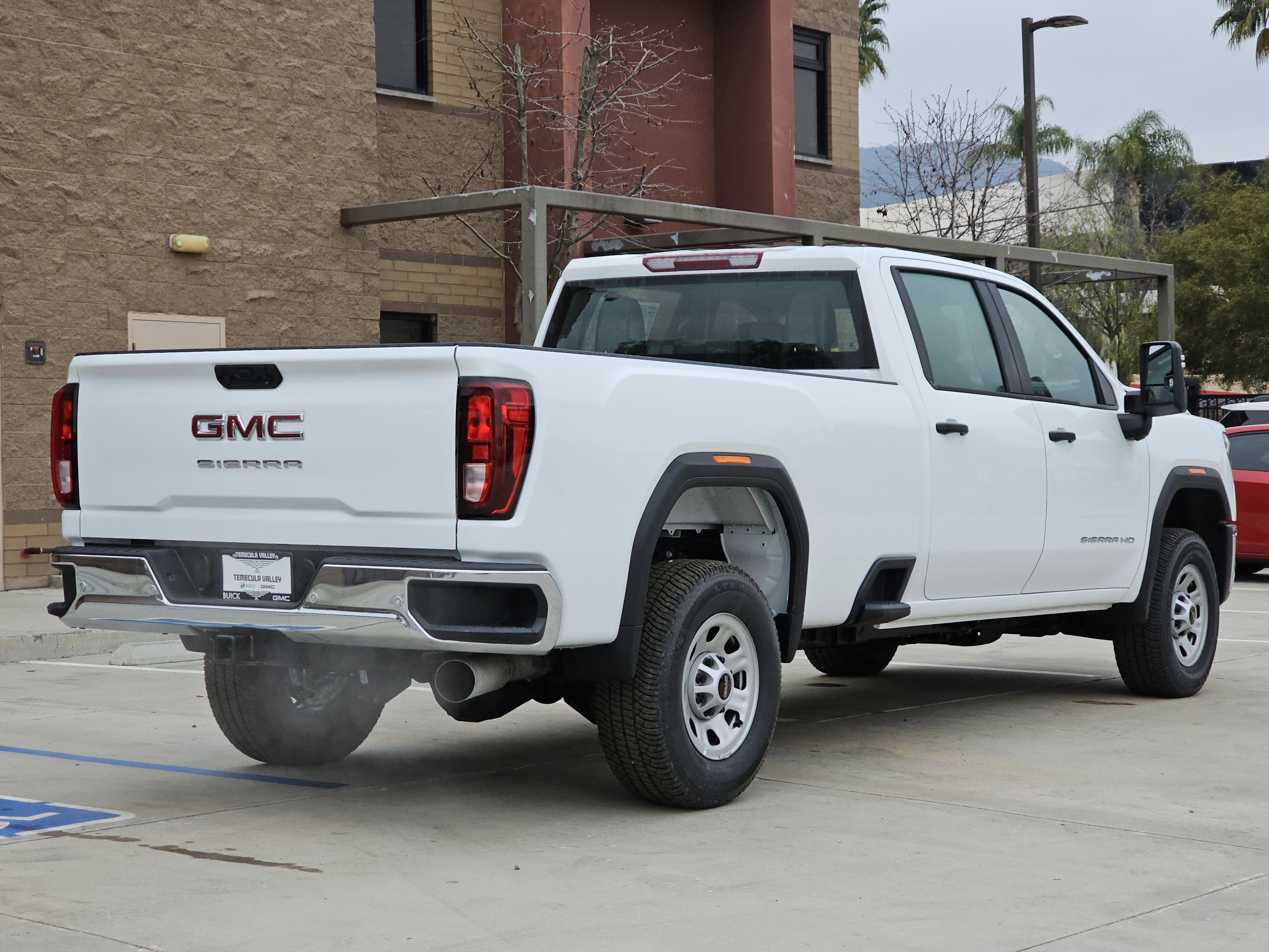 2025 GMC Sierra 3500 HD Pro
