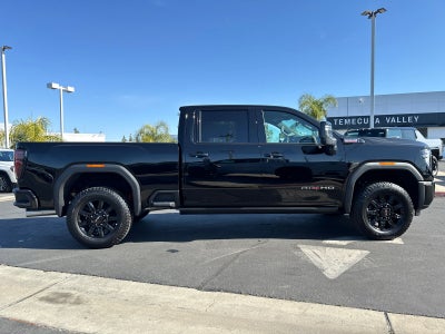 2025 GMC Sierra 2500 HD AT4