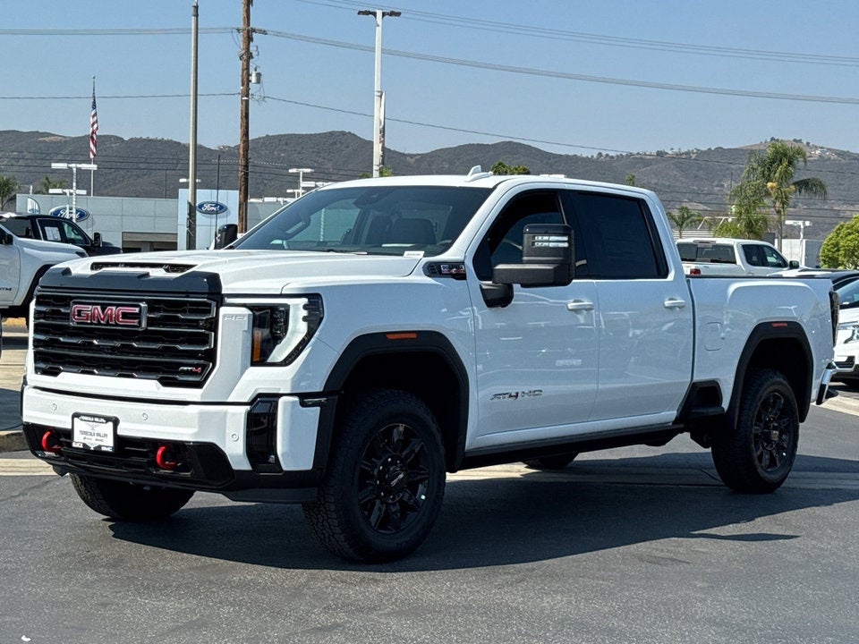 2025 GMC Sierra 2500 HD AT4