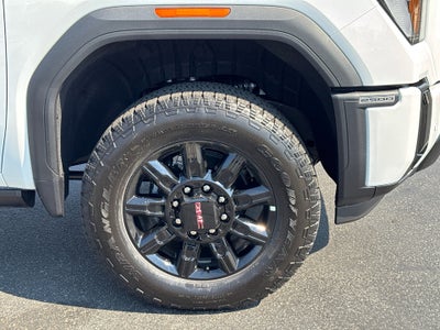 2025 GMC Sierra 2500 HD AT4