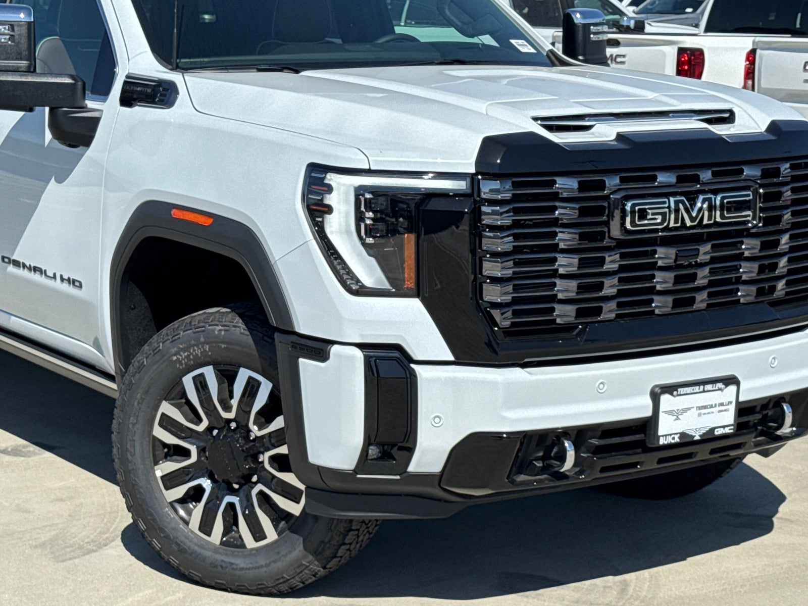 2026 GMC Sierra 2500 HD Denali Ultimate