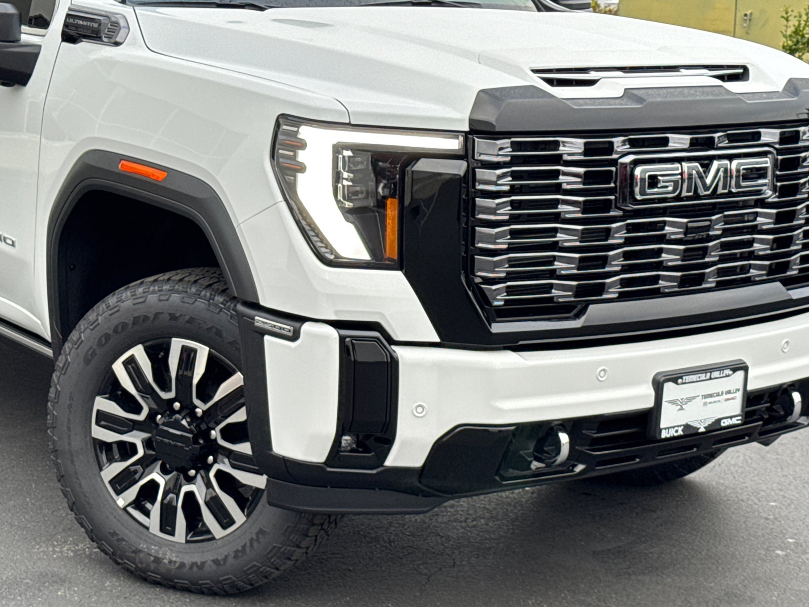 2026 GMC Sierra 2500 HD Denali Ultimate
