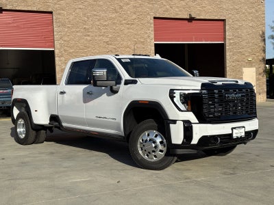 2026 GMC Sierra 3500 HD Denali Ultimate DRW