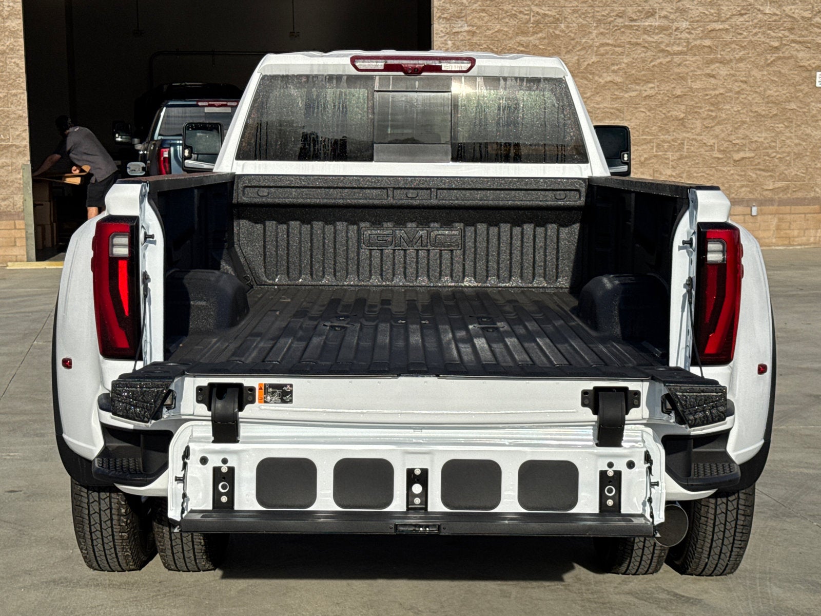 2026 GMC Sierra 3500 HD Denali Ultimate DRW