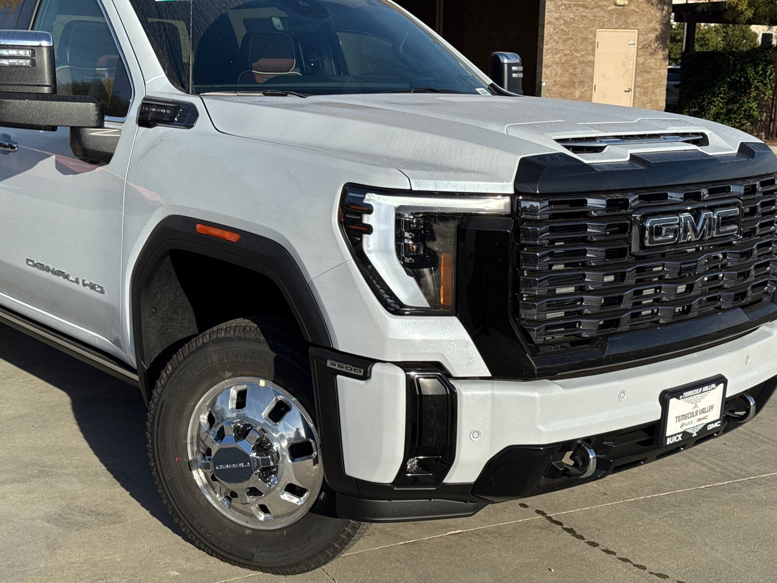 2026 GMC Sierra 3500 HD Denali Ultimate DRW