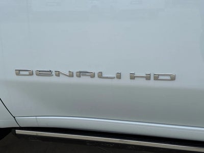 2026 GMC Sierra 3500 HD Denali Ultimate DRW