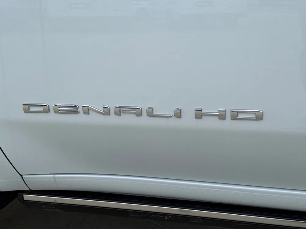 2026 GMC Sierra 3500 HD Denali Ultimate DRW