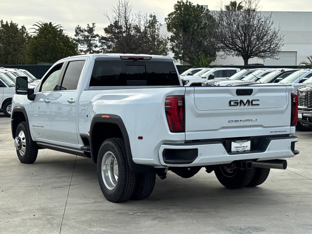 2026 GMC Sierra 3500 HD Denali Ultimate DRW