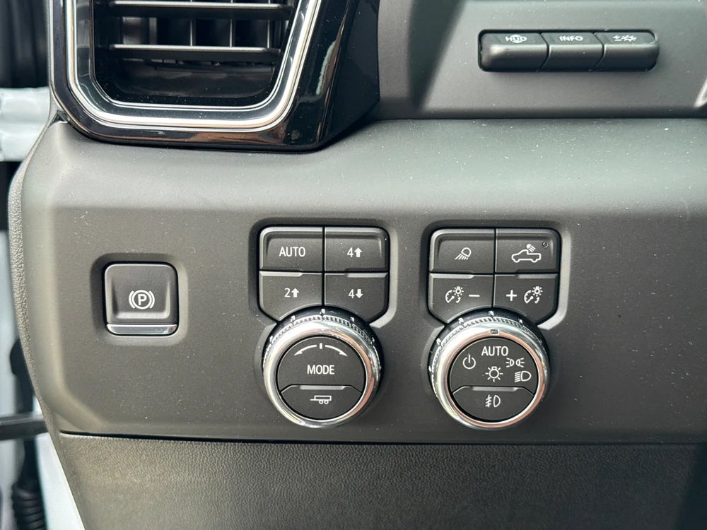 2026 GMC Sierra 3500 HD Denali Ultimate DRW