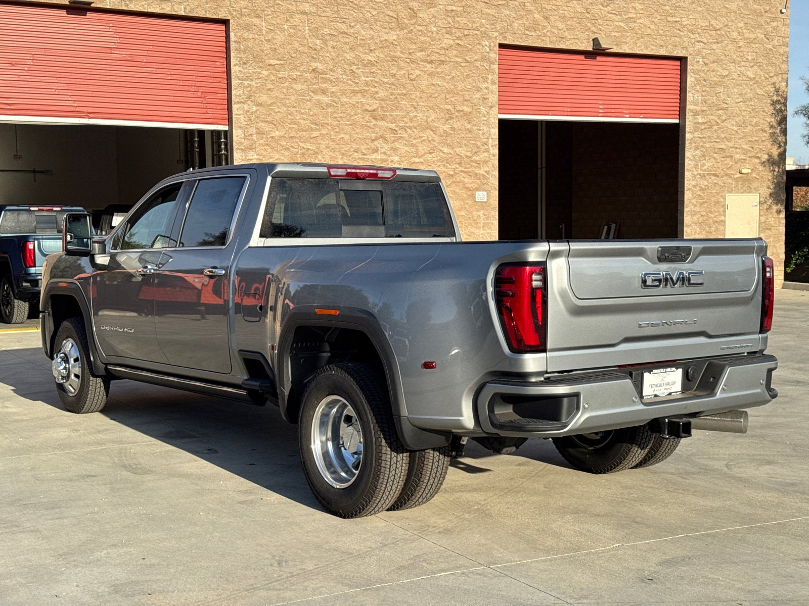 2026 GMC Sierra 3500 HD Denali Ultimate DRW