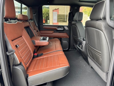 2026 GMC Sierra 3500 HD Denali Ultimate DRW