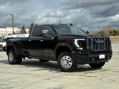 2026 GMC Sierra 3500 HD Denali Ultimate DRW