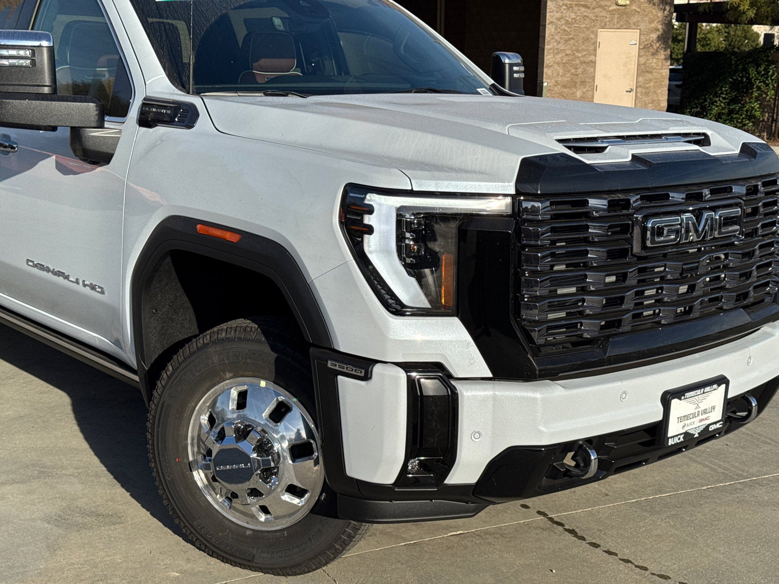 2026 GMC Sierra 3500 HD Denali Ultimate DRW