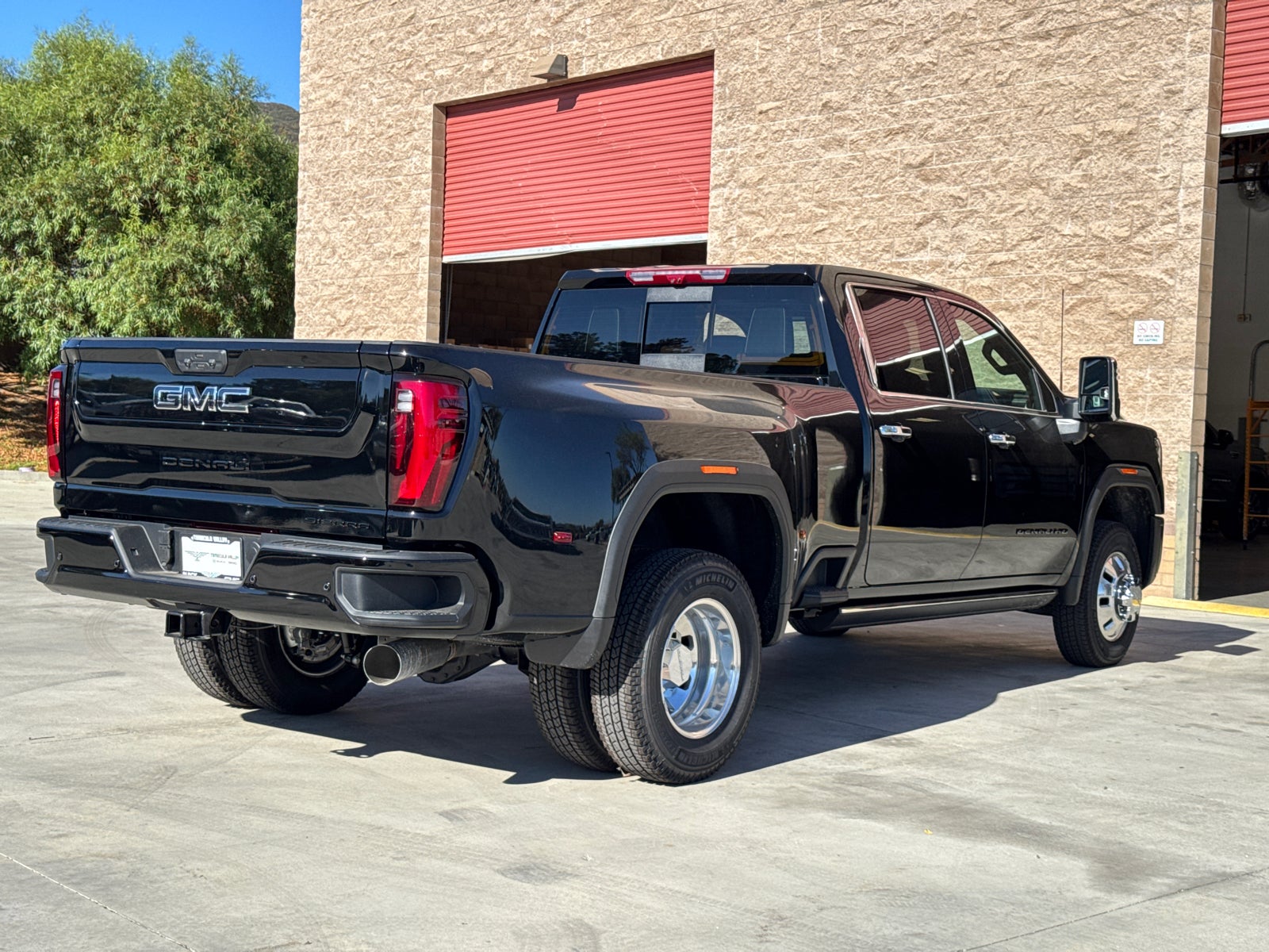 2026 GMC Sierra 3500 HD Denali Ultimate DRW