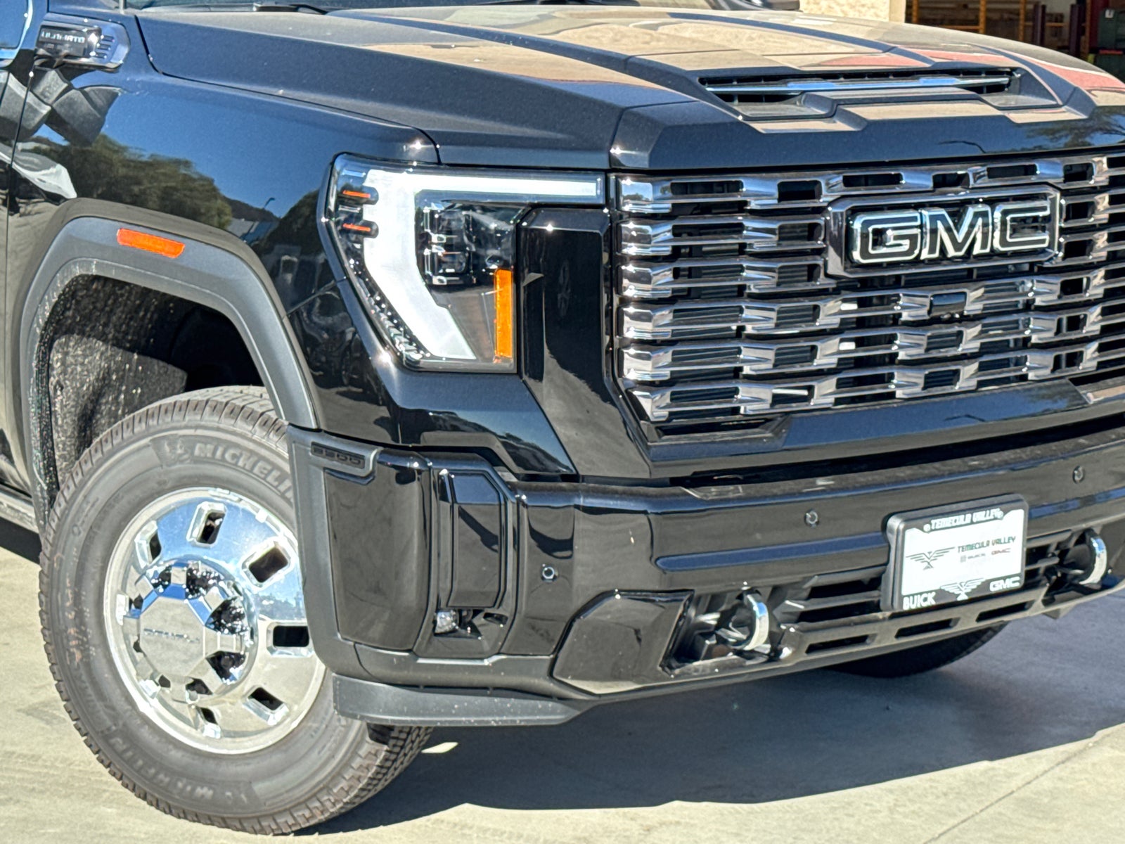 2026 GMC Sierra 3500 HD Denali Ultimate DRW