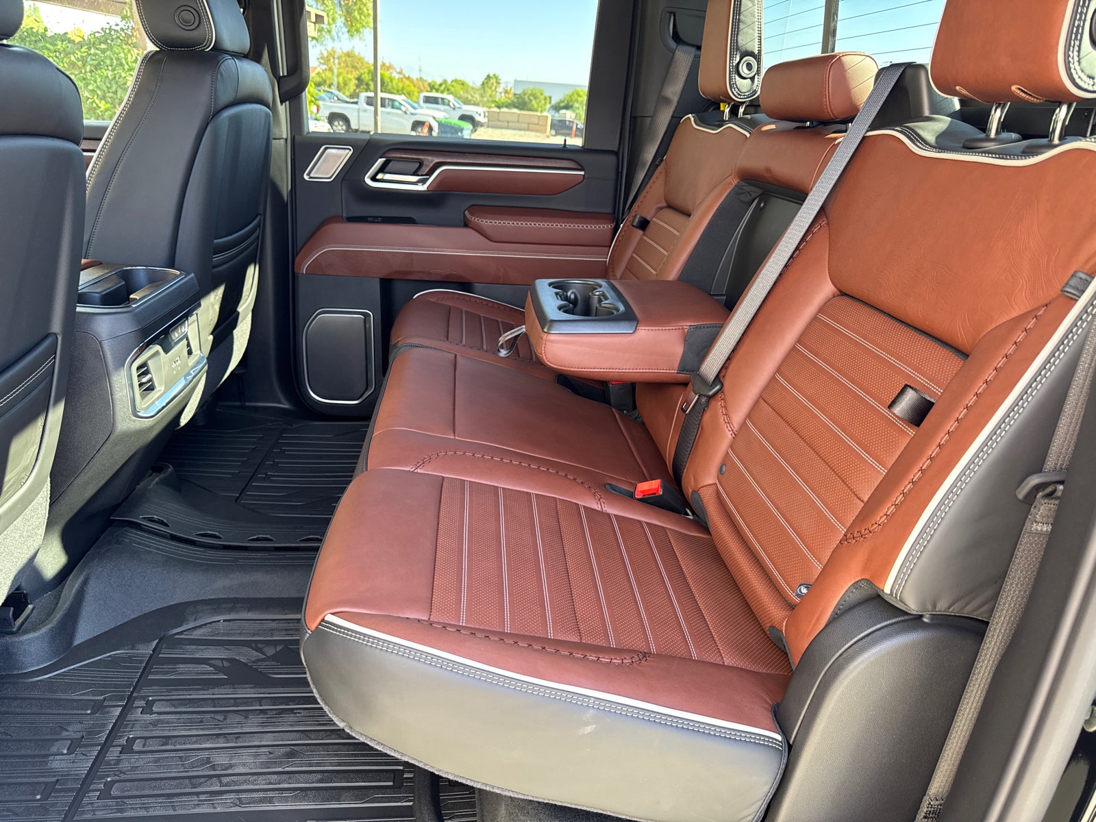 2026 GMC Sierra 3500 HD Denali Ultimate DRW