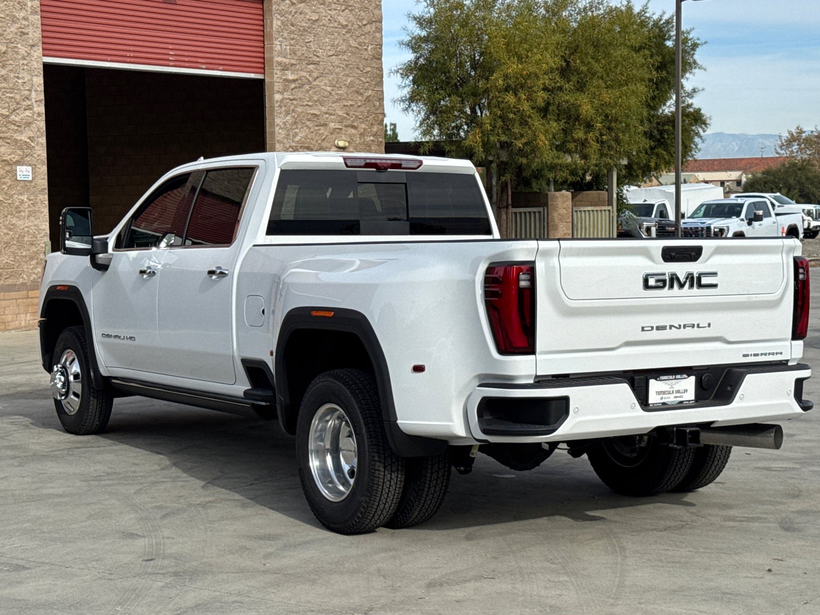 2026 GMC Sierra 3500 HD Denali Ultimate DRW