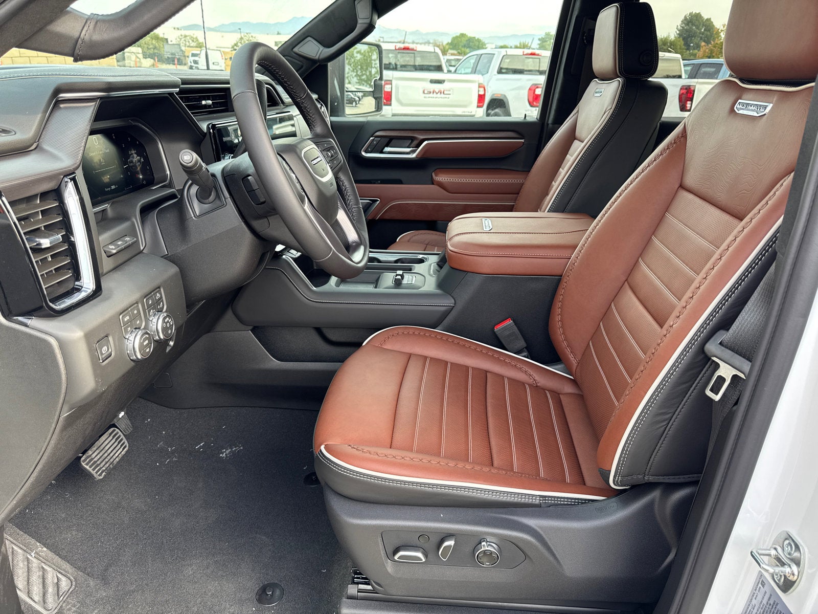 2026 GMC Sierra 3500 HD Denali Ultimate DRW