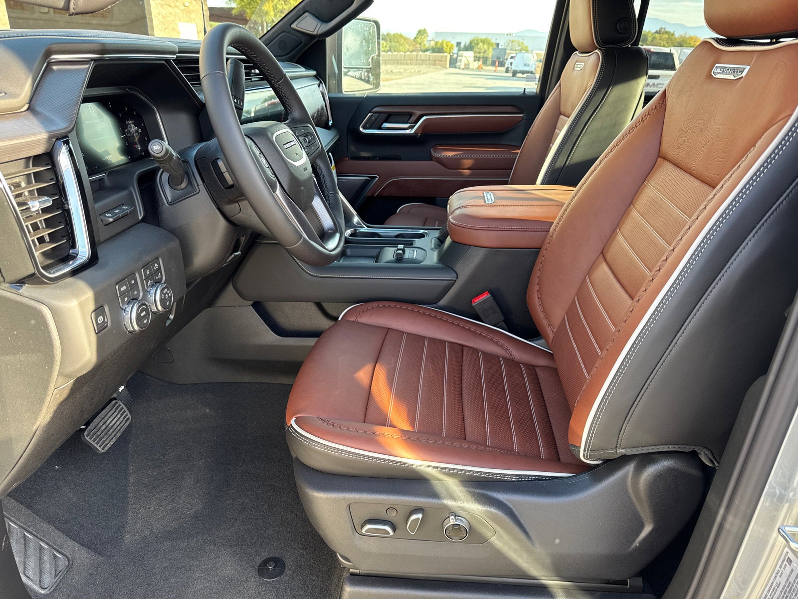 2026 GMC Sierra 3500 HD Denali Ultimate DRW