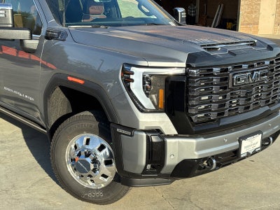 2026 GMC Sierra 3500 HD Denali Ultimate DRW