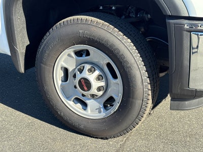 2025 GMC Sierra 2500 HD Pro