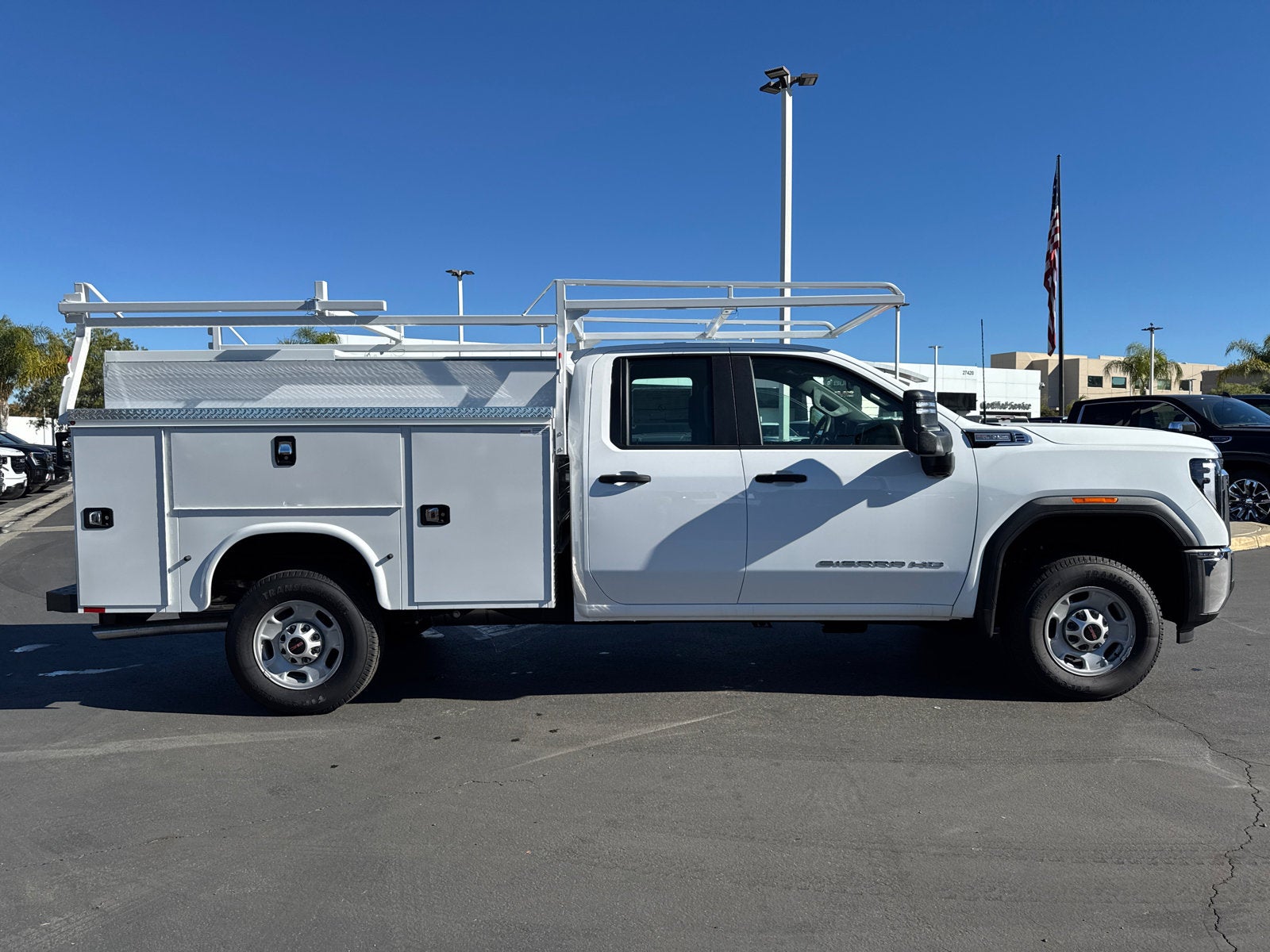 2025 GMC Sierra 2500 HD Pro