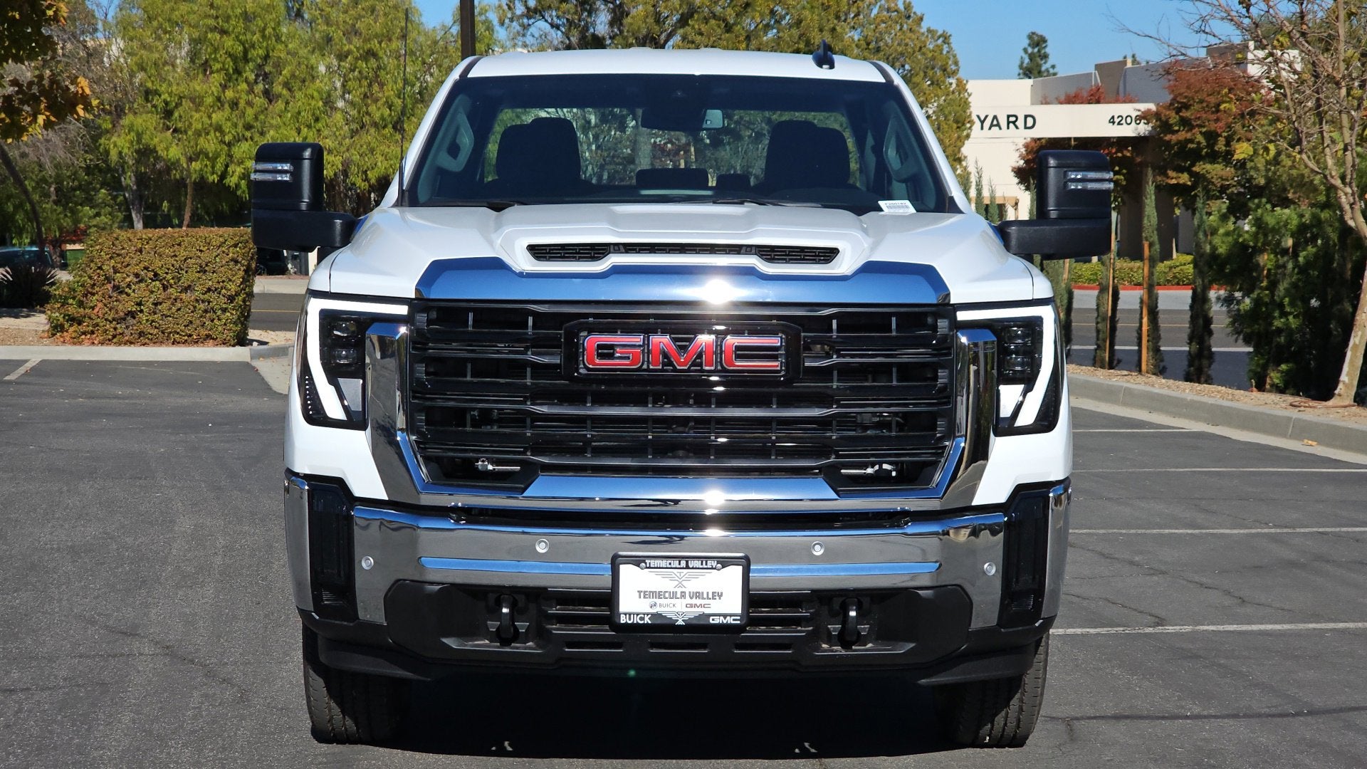 2025 GMC Sierra 2500 HD Pro