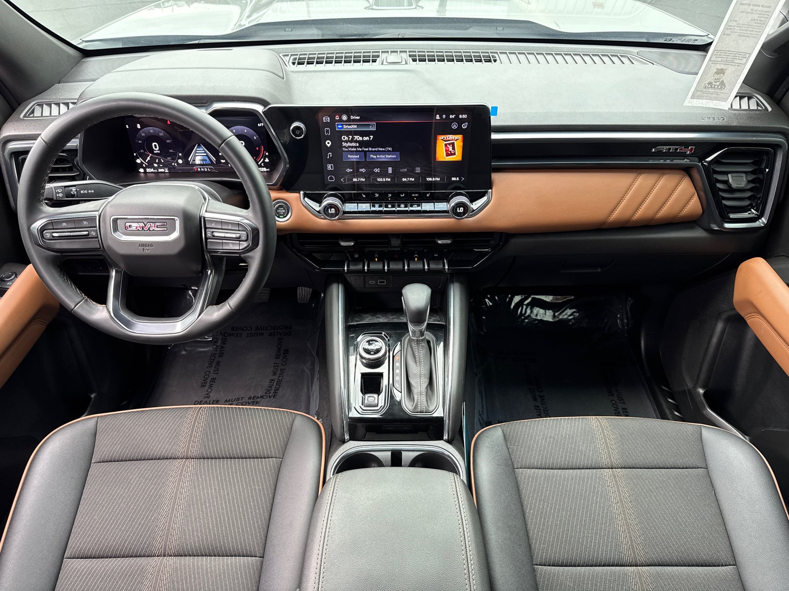 2025 GMC Canyon AT4